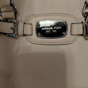 Michael Kors Cream Leather Shoulder Bag with Silver Hardware